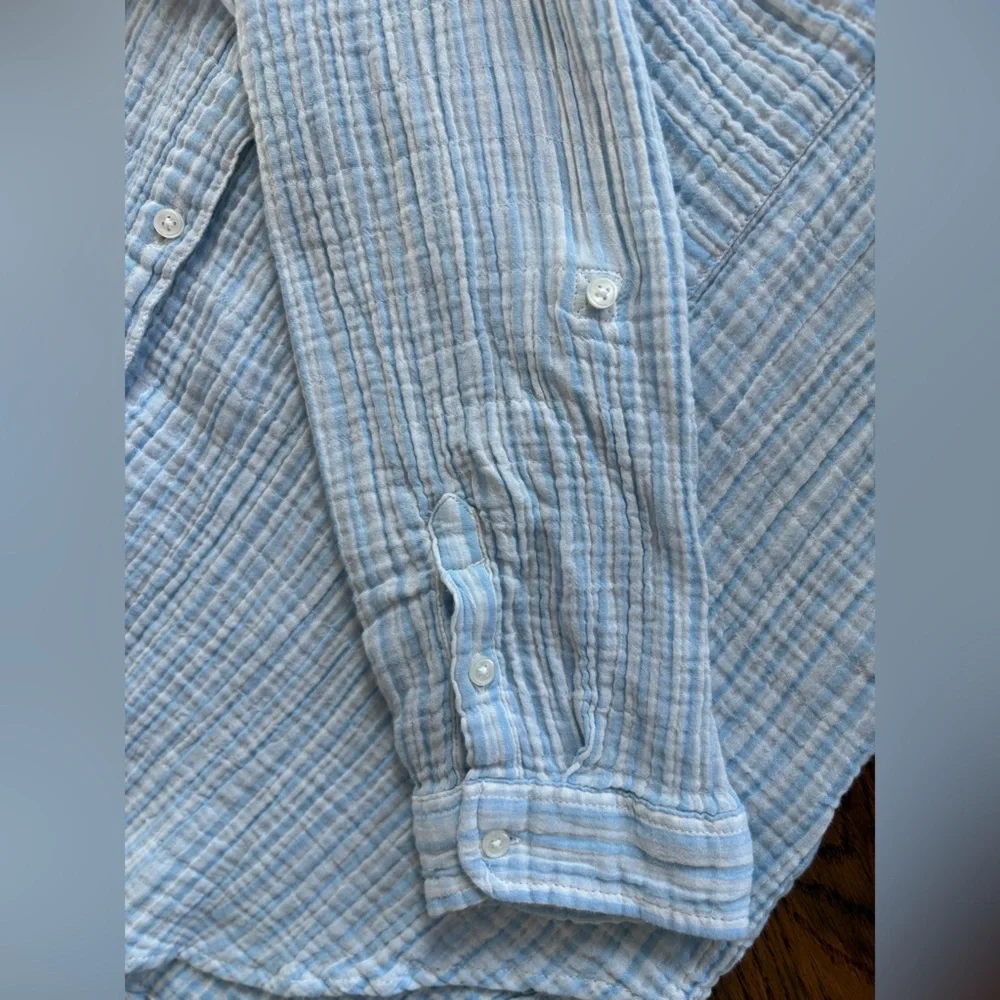 Time and Tru Womens Cotton Gauze Button Up Shirt Blue Stripe Muslin Crinkle XXL - Picture 3 of 10